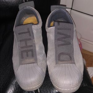 ADIDAS WOMEN SUPERSTAR SLIP ON GREY